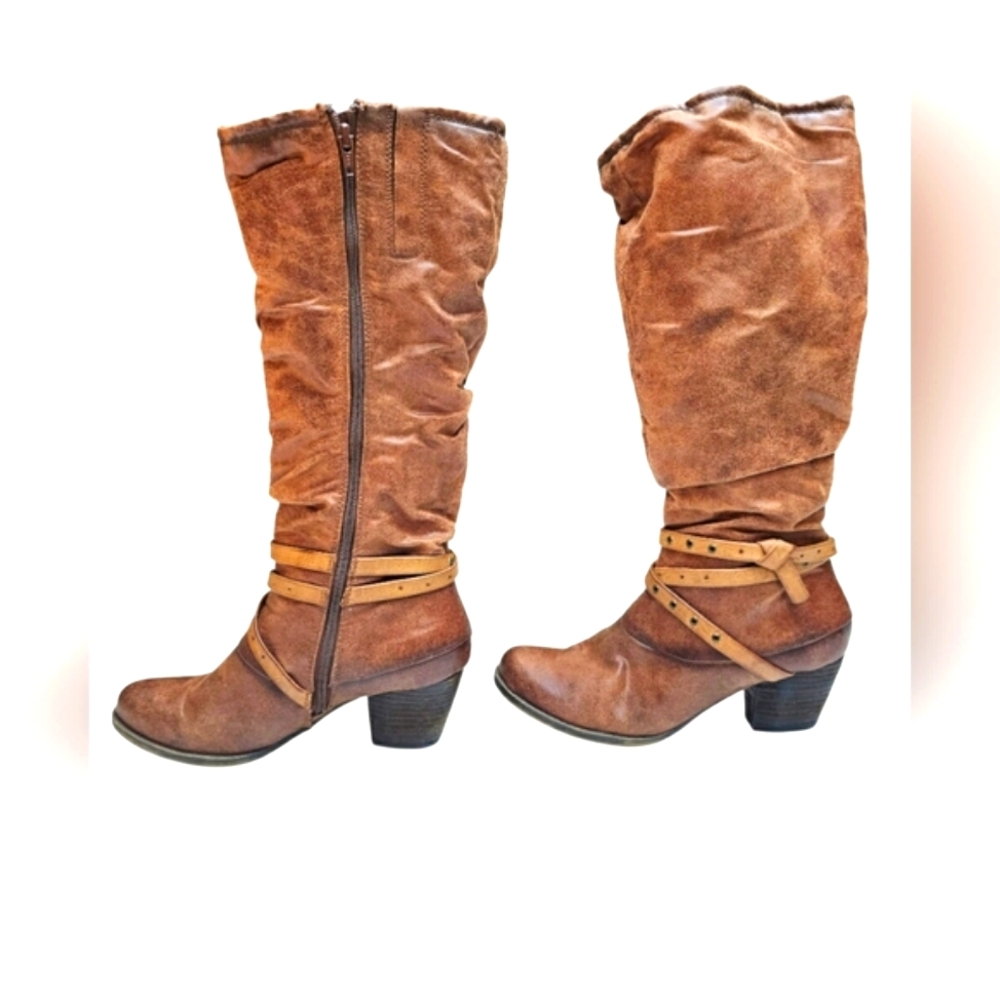 BareTraps Auburn Faux Leather Crinkle Rocky Knee High Fall Western Heel Boots - Picture 3 of 13